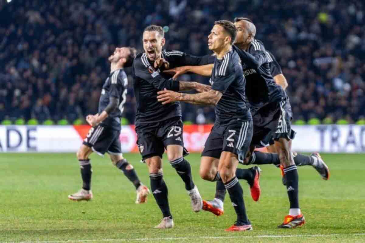 <p>"Qarabağ" UEFA reytinqində hansı yeri tutur?</p>