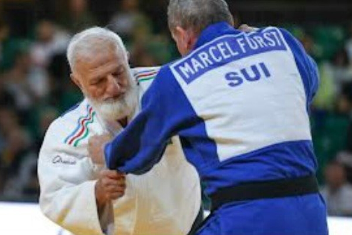<p>Fərhad Rəcəbli 11 qat Avropa çempionu </p>
