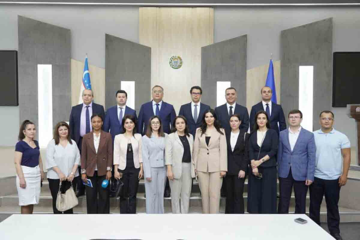 <p>Azərbaycanın nümayəndə heyəti Özbəkistan İnformasiya&nbsp;və Kütləvi Kommunikasiyalar Agentliyində olub&nbsp;</p>