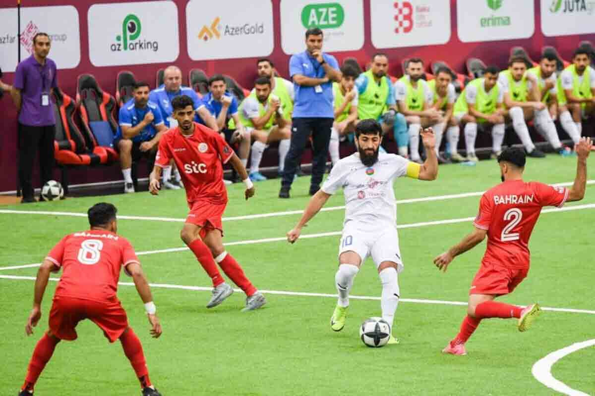 <p>Minifutbol üzrə dünya çempionatının yarımfinalı: Azərbaycan Monteneqro ilə qarşılaşacaq</p>