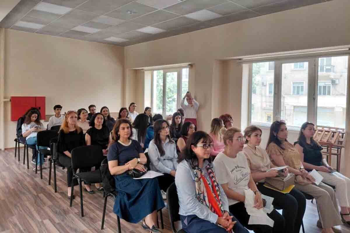 <p>Bakı Musiqi Akademiyasında İohan Ştrausun 200&nbsp;illiyinə həsr olunmuş konsert-konfrans keçirildi</p>