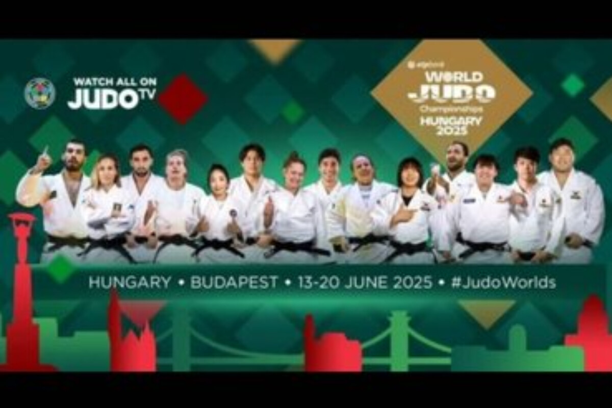 <p>Olimpiya çempionlarımız DÇ-2025-in posterində yer alıblar</p>