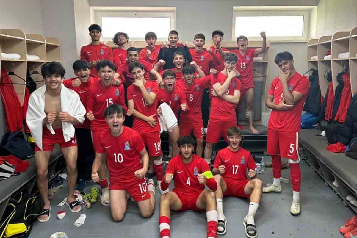 <p>Azərbaycan millisi Gürcüstanla heç-heçə oynayıb</p>