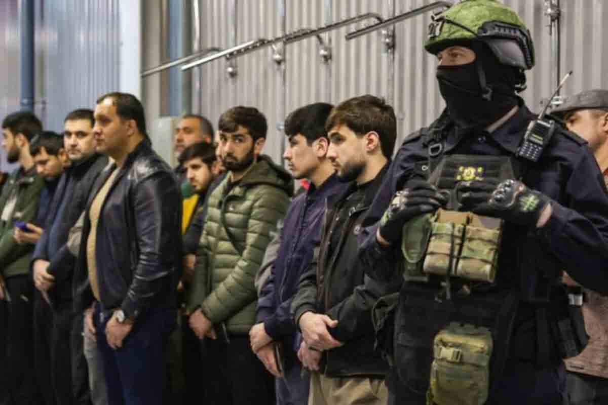 <p>Özbəkistan Rusiyanı miqrantlarla pis rəftarda ittiham edir</p>