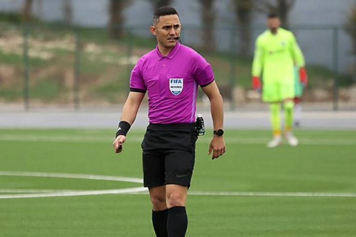 <p>FİFA Elçin Məsiyevi Avropa çempionatının&nbsp;oyununun hakimi kimi təsdiqləyib</p>