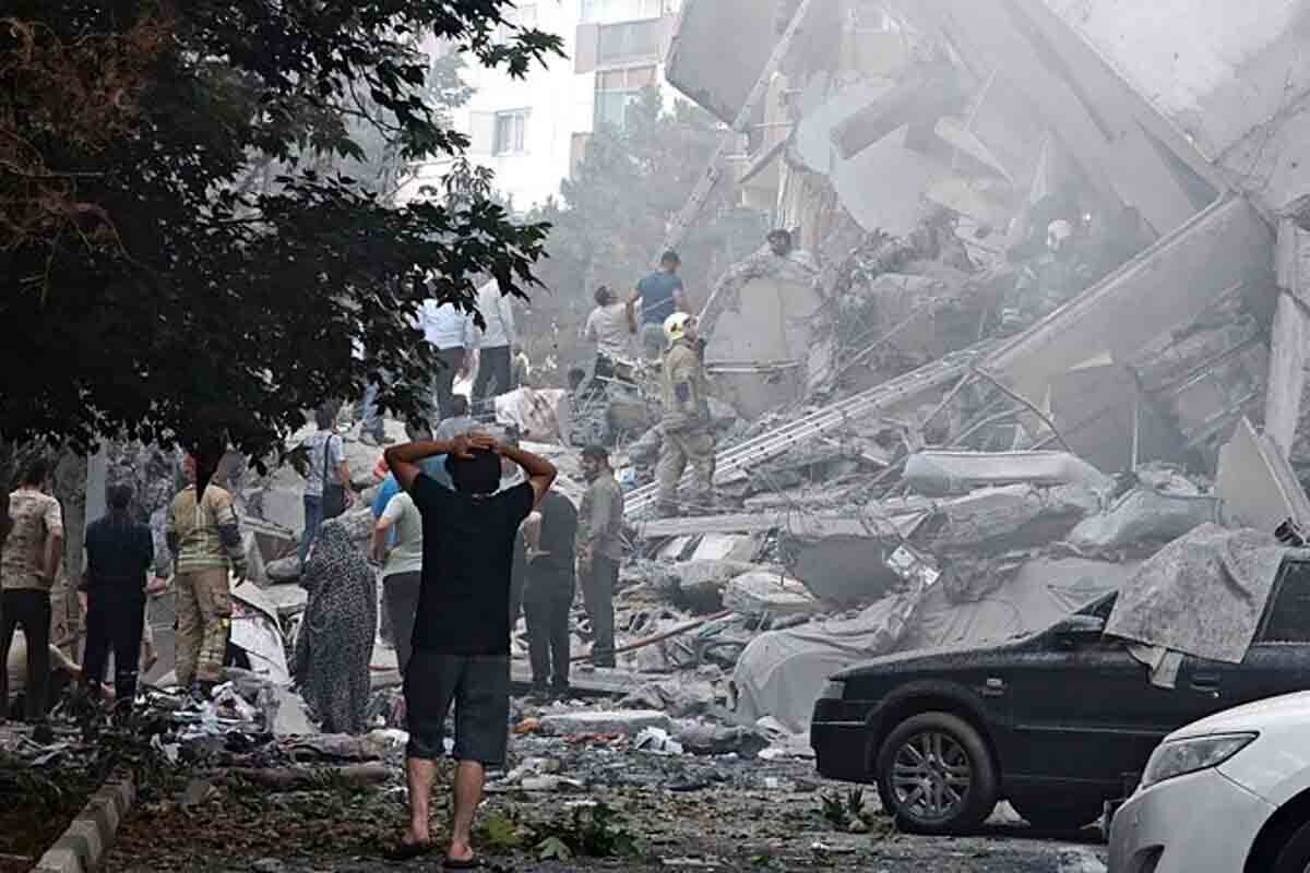 <p>İran Səhiyyə Nazirliyi: İsrailin hücumları&nbsp;nəticəsində ən azı 1800 nəfər yaralanıb</p>