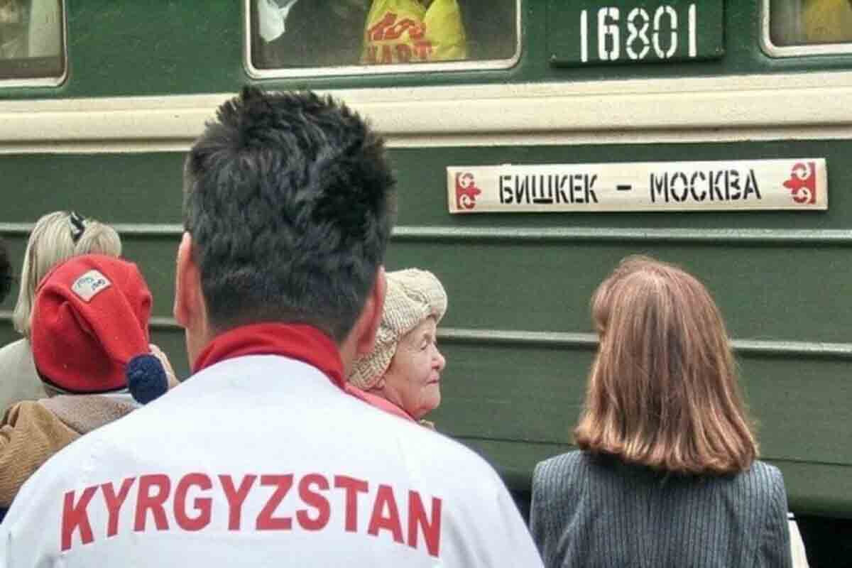 <p>Qırğızıstan Rusiyada öz vətəndaşları üçün xüsusi&nbsp;status tələb edir</p>