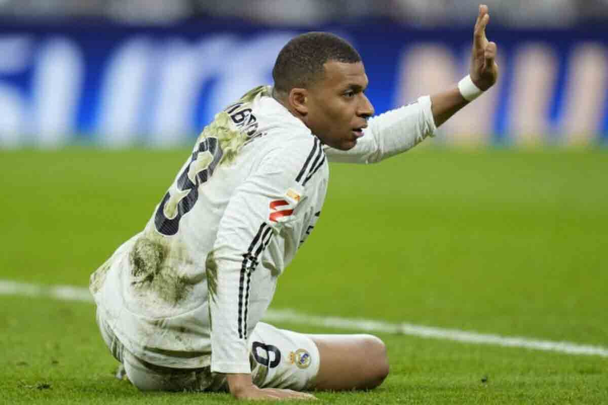 <p>Mbappe klublararası dünya çempionatında oynamayacaq</p>