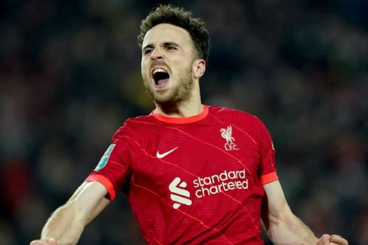 <p>"Liverpul"un hücumçusu Dioqo Jota və qardaşı&nbsp;İspaniyada avtomobil qəzasında həlak olub</p>