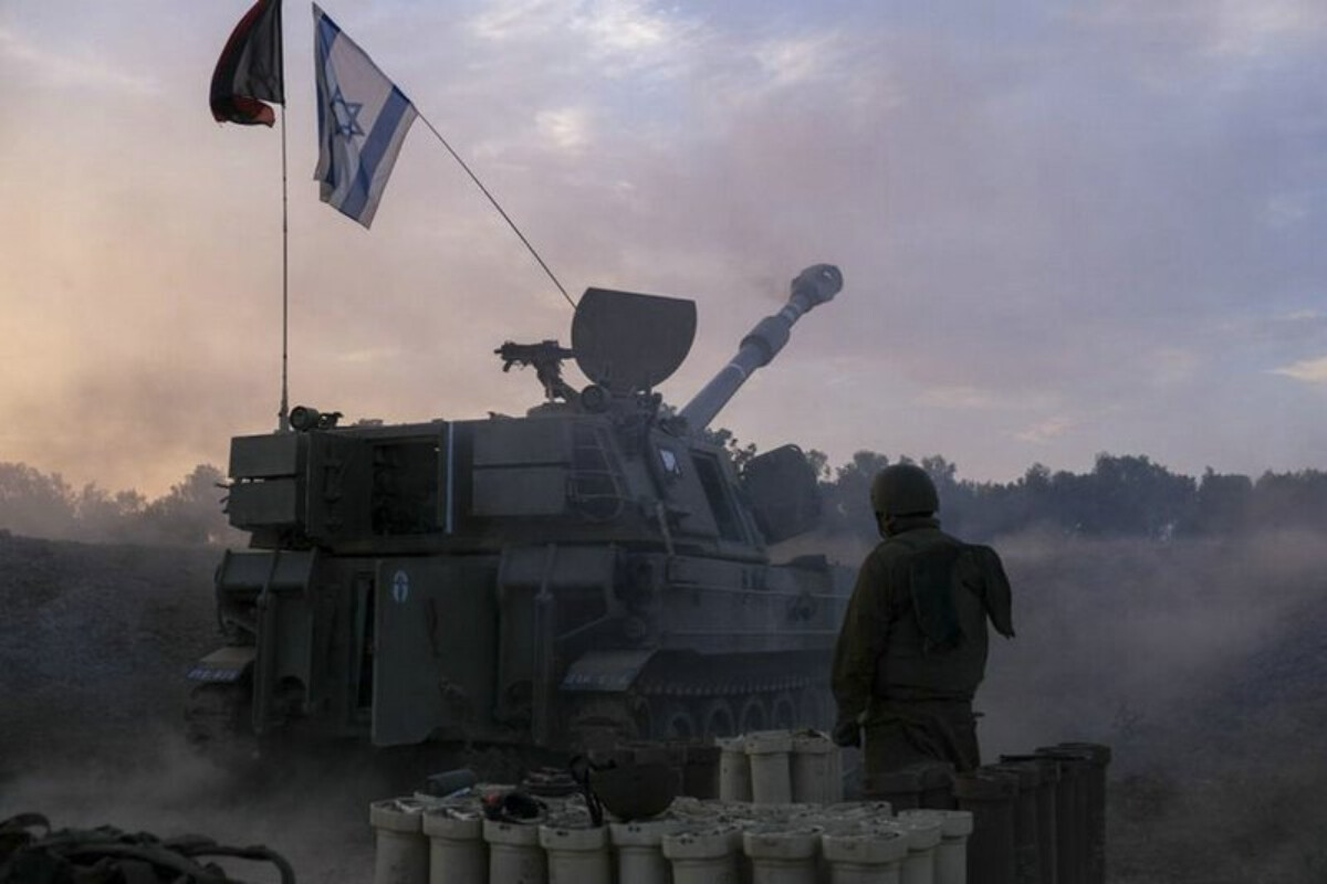 <p>İsrail Suriyanın Suveyda vilayətində tanklara hücum edib</p>