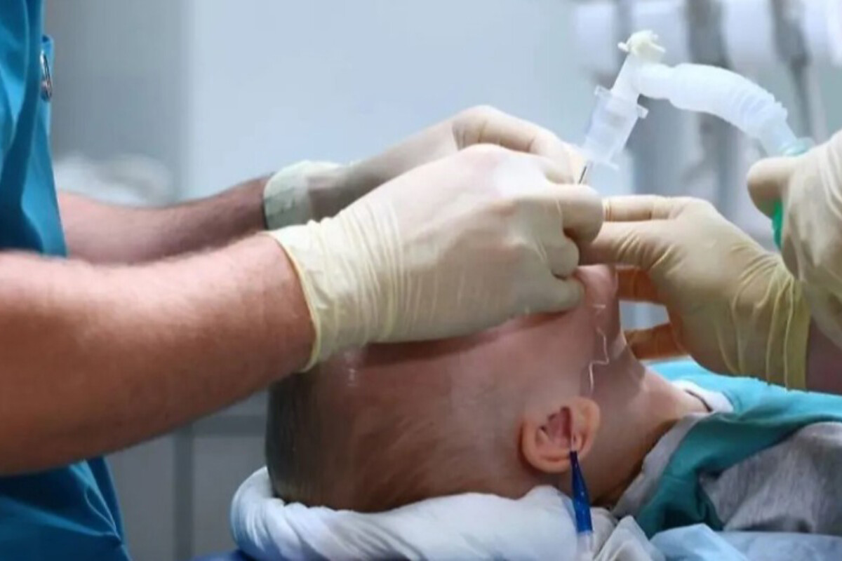 <p>Məktəbli öz qanını içdikdən sonra xəstəxanaya yerləşdirildi</p>