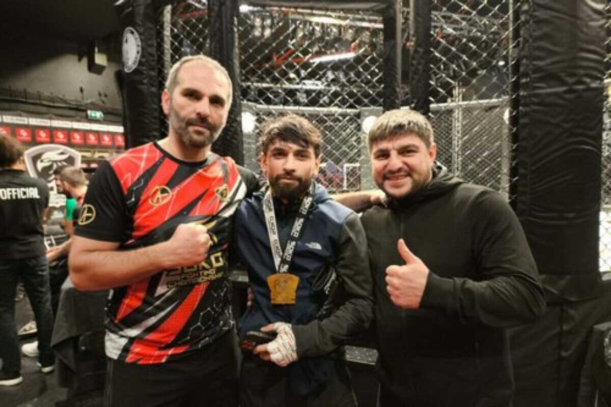 <p>Azərbaycanlı MMA döyüşçüsü daha bir qələbə qazandı</p>