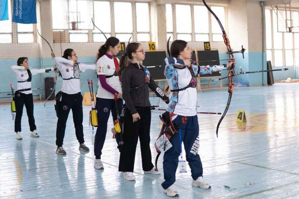 <p>Oxatanların ölkə çempionatı başa çatıb&nbsp;</p>