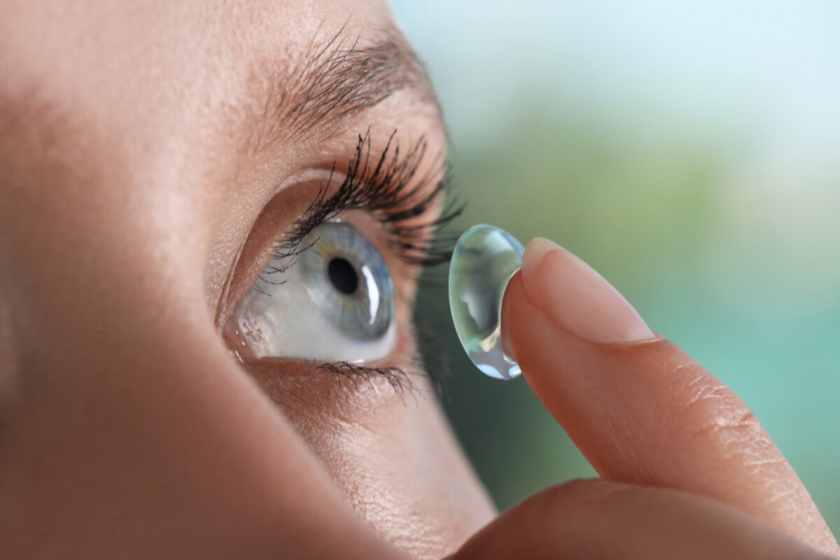 <p>Kontakt linza taxanlar təhlükəli xəstəliklər&nbsp;barədə xəbərdarlıq etdilər</p>