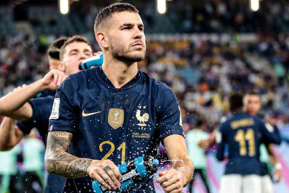 <p>PSJ-nin futbolçusu insan alverində ittiham olunur</p>