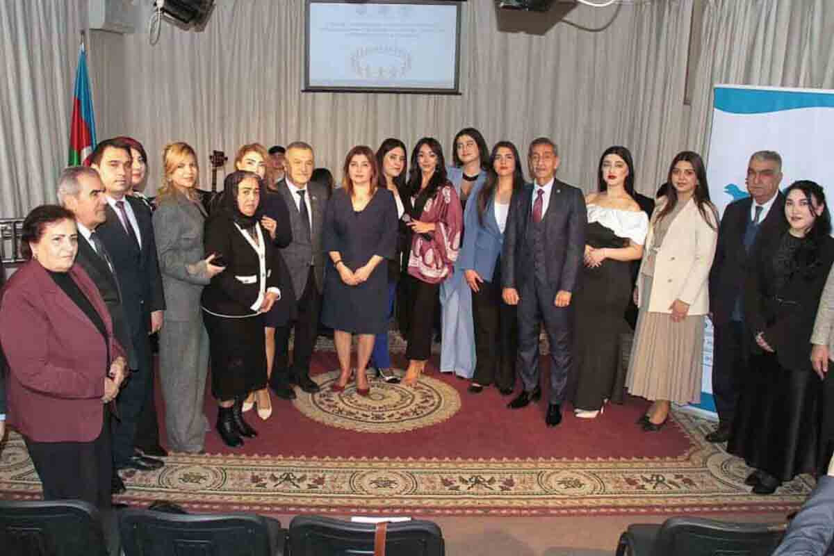 <p>Gənclər Gününə həsr olunmuş tədbir keçirilib +FOTO=11</p>