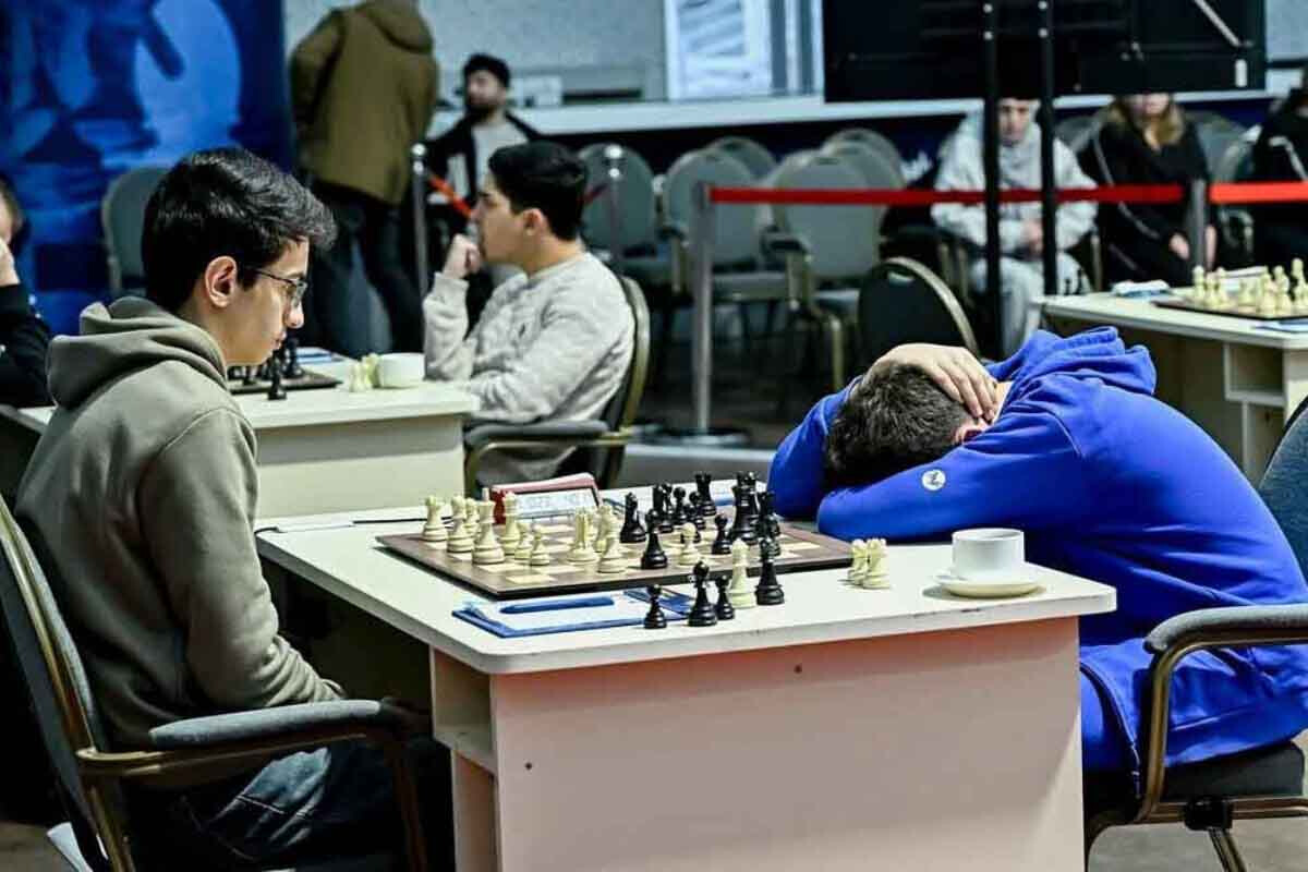 <p>Azərbaycan Şahmat Çempionatının ilk yarımfinal oyunları keçirilib</p>