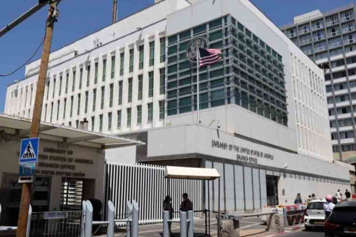 <p>ABŞ İsrailə görə səfirlik işçilərini təxliyə edir</p> 