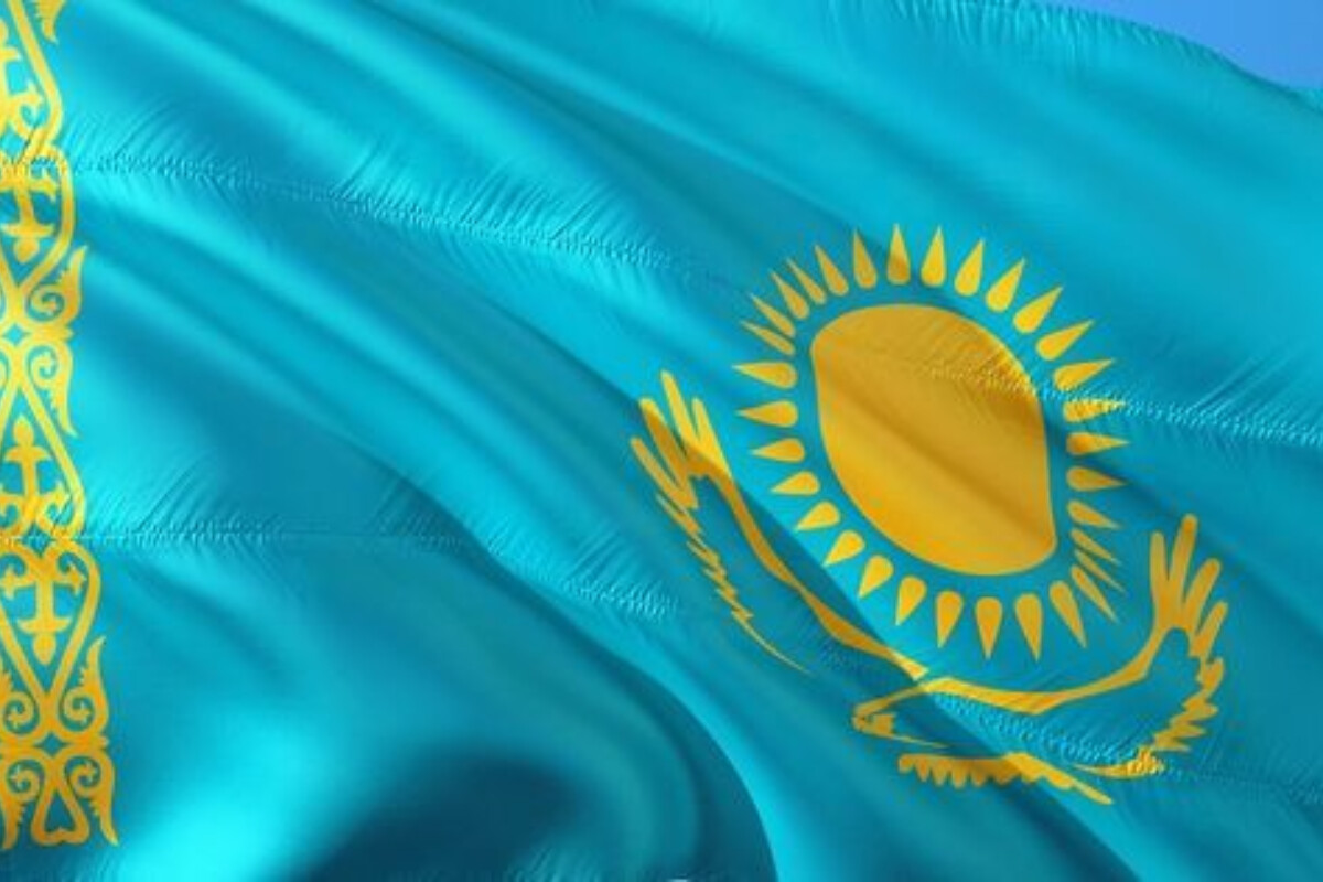 <p>Qazaxıstan vətəndaşlarını İranı tərk etməyə çağırıb</p> 