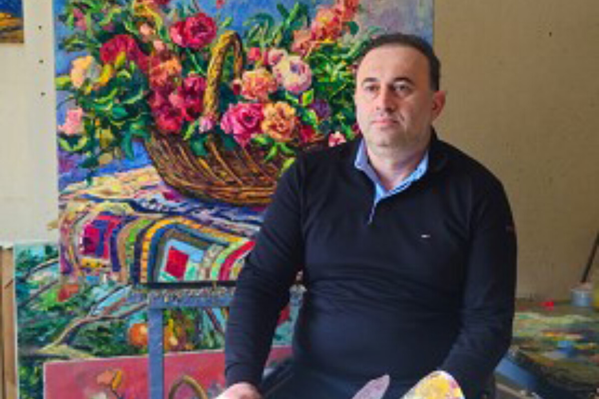 <p>Estetik xaosun harmoniyası<br />
&nbsp;</p>