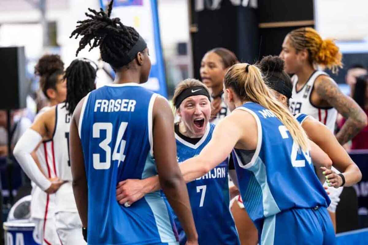 <p>Qadın basketbol millimiz FİBA Çempionlar Kubokunda ikinci olub</p>