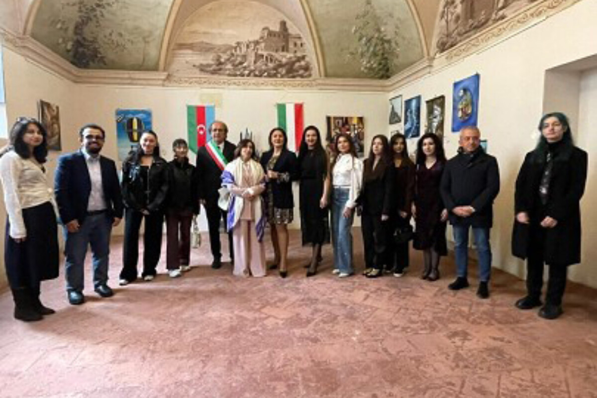 <p>İtaliyada Azərbaycan ənənələri və təsviri&nbsp;sənətin mədəni dialoqu</p>