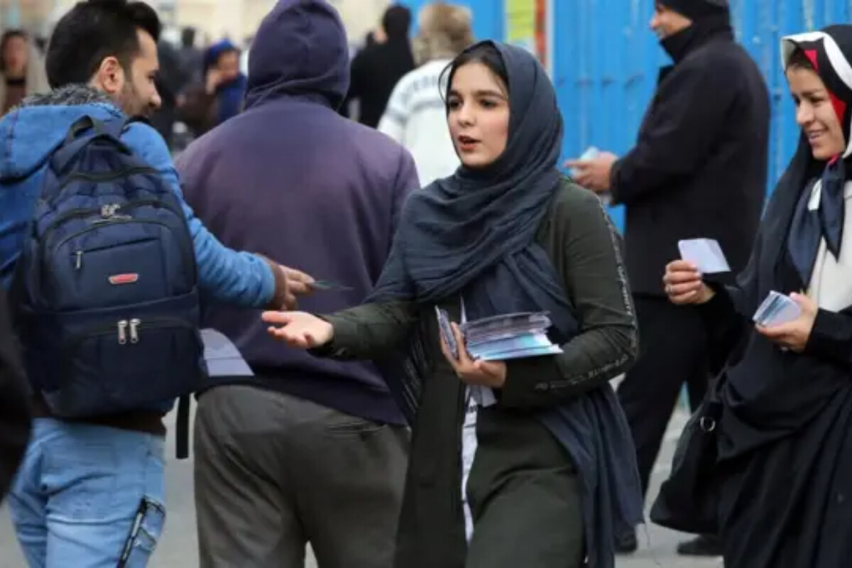 <p>İran gəncləri elektrik stansiyalarını qorumaq&nbsp;üçün onların ətrafında insan zəncirləri yaratmağa çağırır</p> 