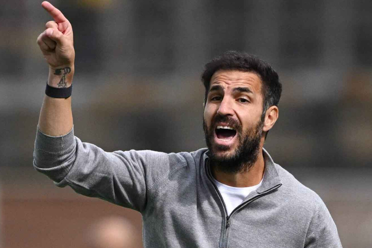 <p>"Komo" prezidenti azarkeşləri sərt tənqid etdi</p>