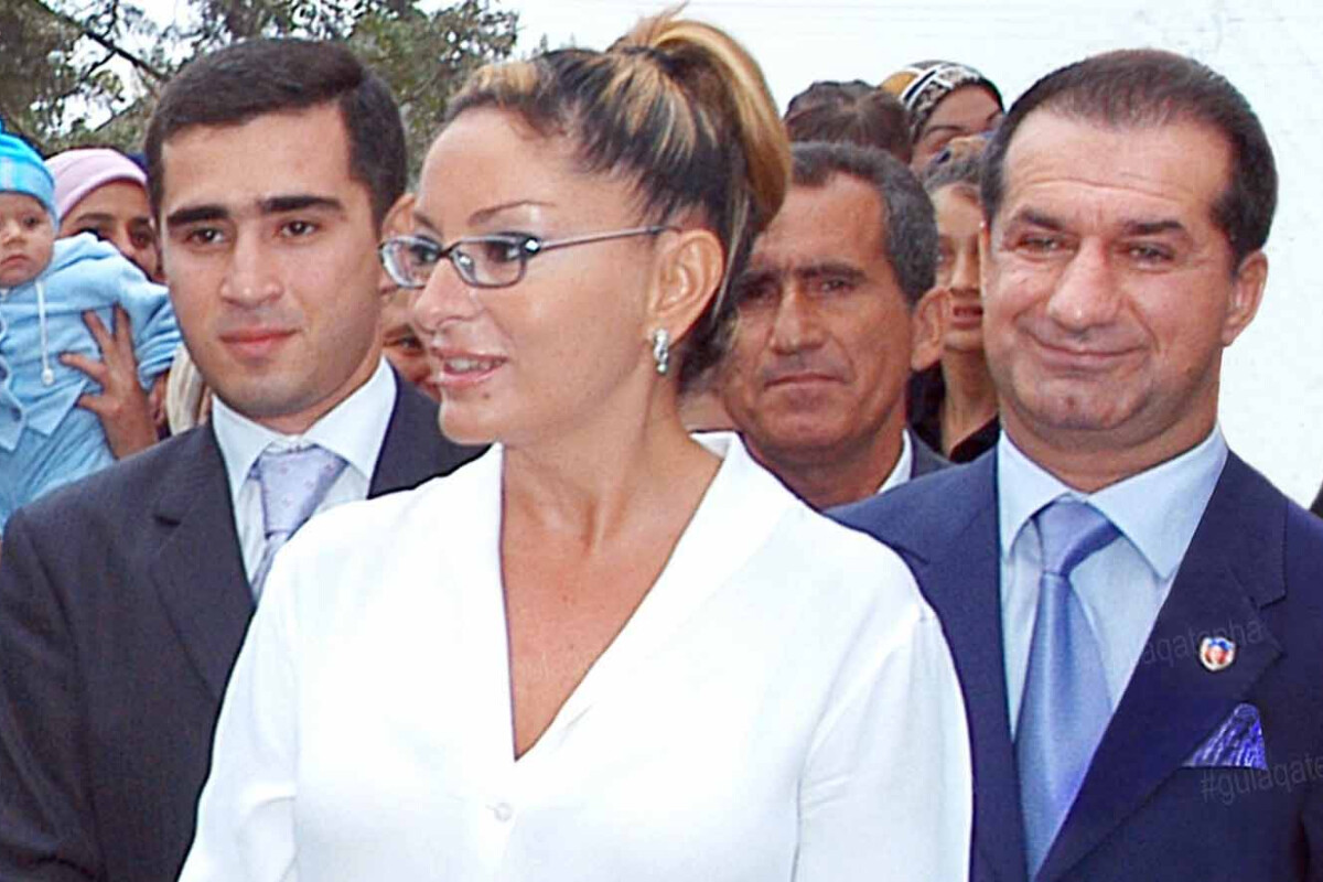 <p>Gülağa Tənha:&nbsp;Sən Vətən oğlusan!</p>