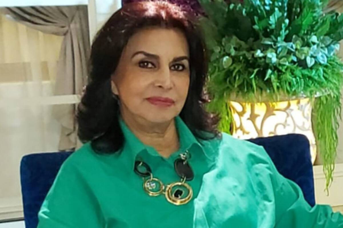 <p>Xanım İsmayılqızının &ldquo;Kitablar səltənətinin&nbsp;inciləri&rdquo;nə daxil olan şeirləri</p>