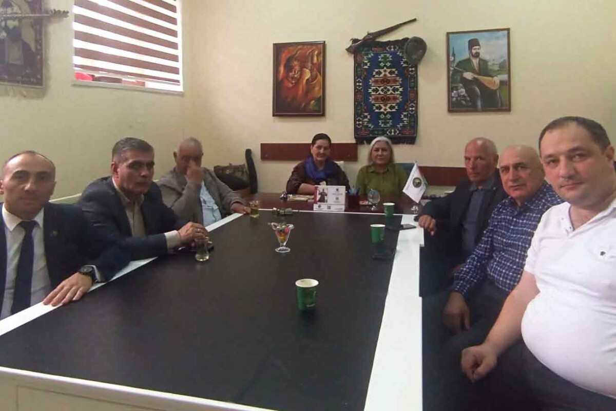 <p>"Çeşmə" ədəbi məclisinin növbəti yığıncağı keçirildi</p>