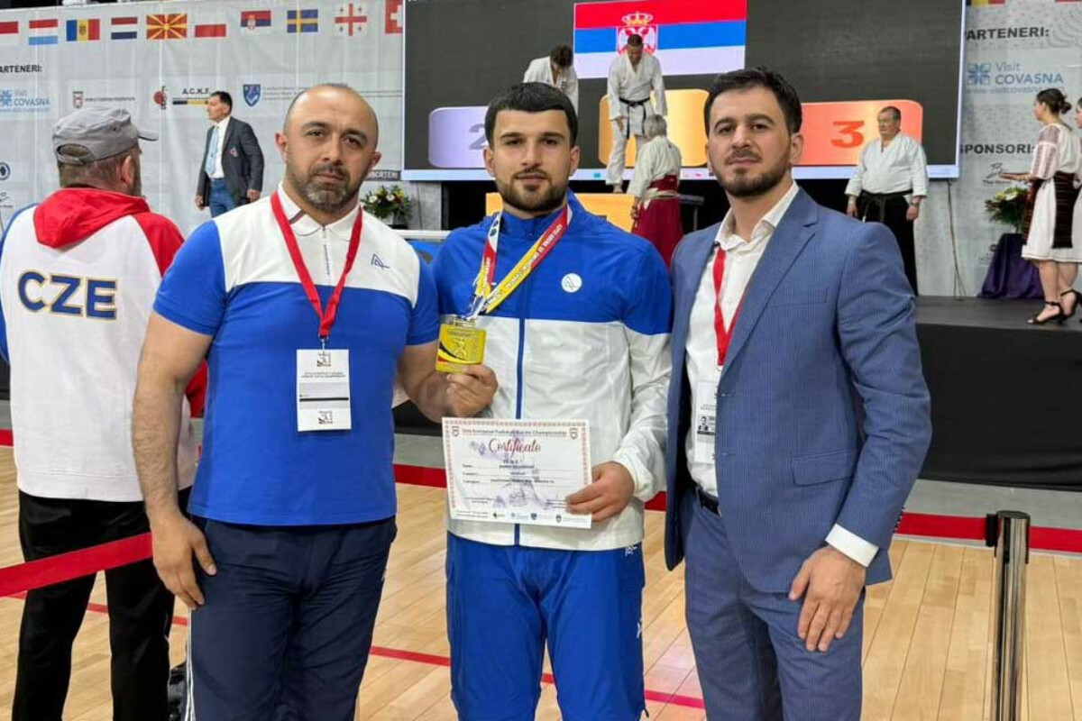 <p>Karateçimiz Babək Qələmzadə mütləq Avropa çempionudur</p>