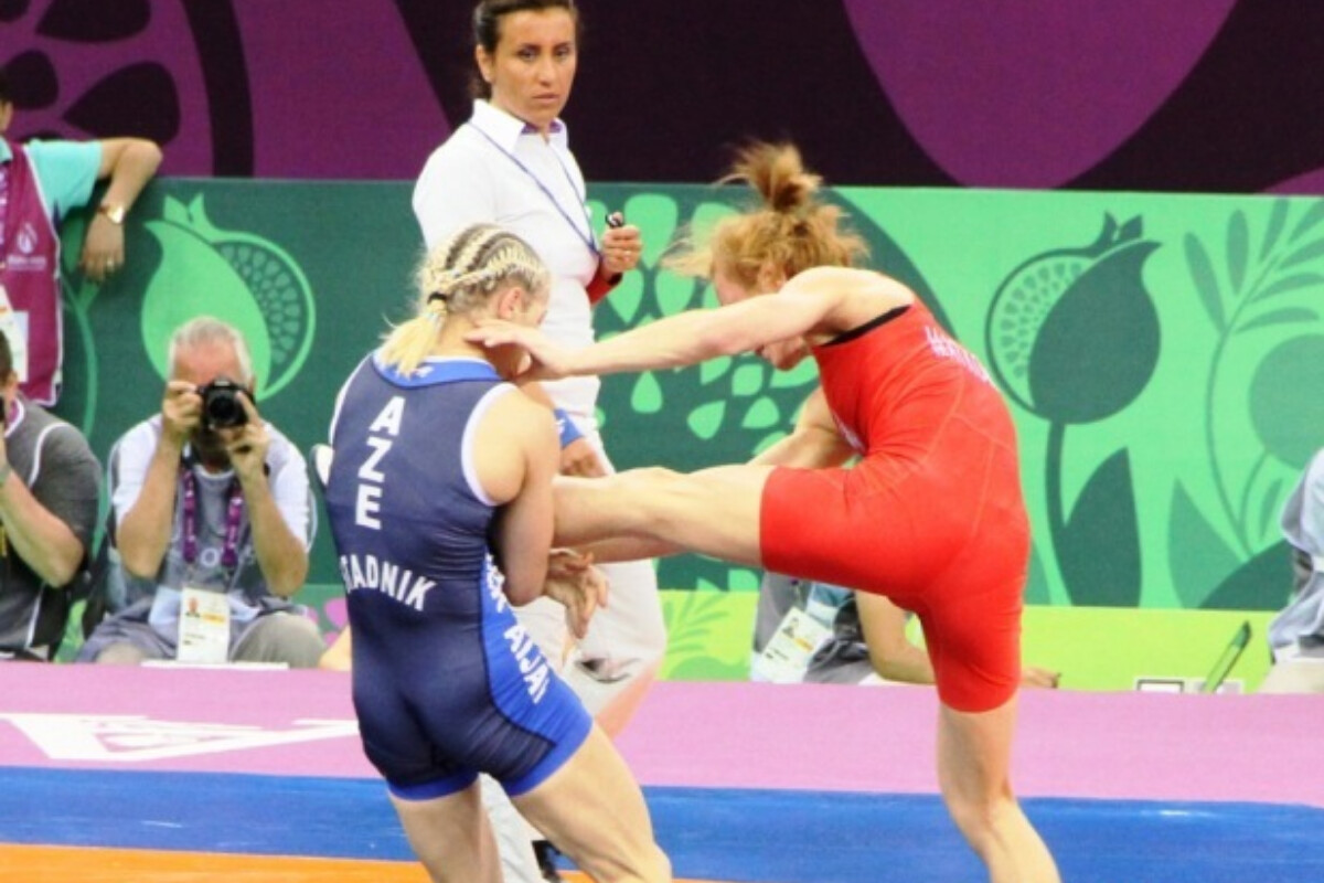<p>Xədicə Qurbanzadə Avropa çempionatının yarımfinalına yüksəldi</p>