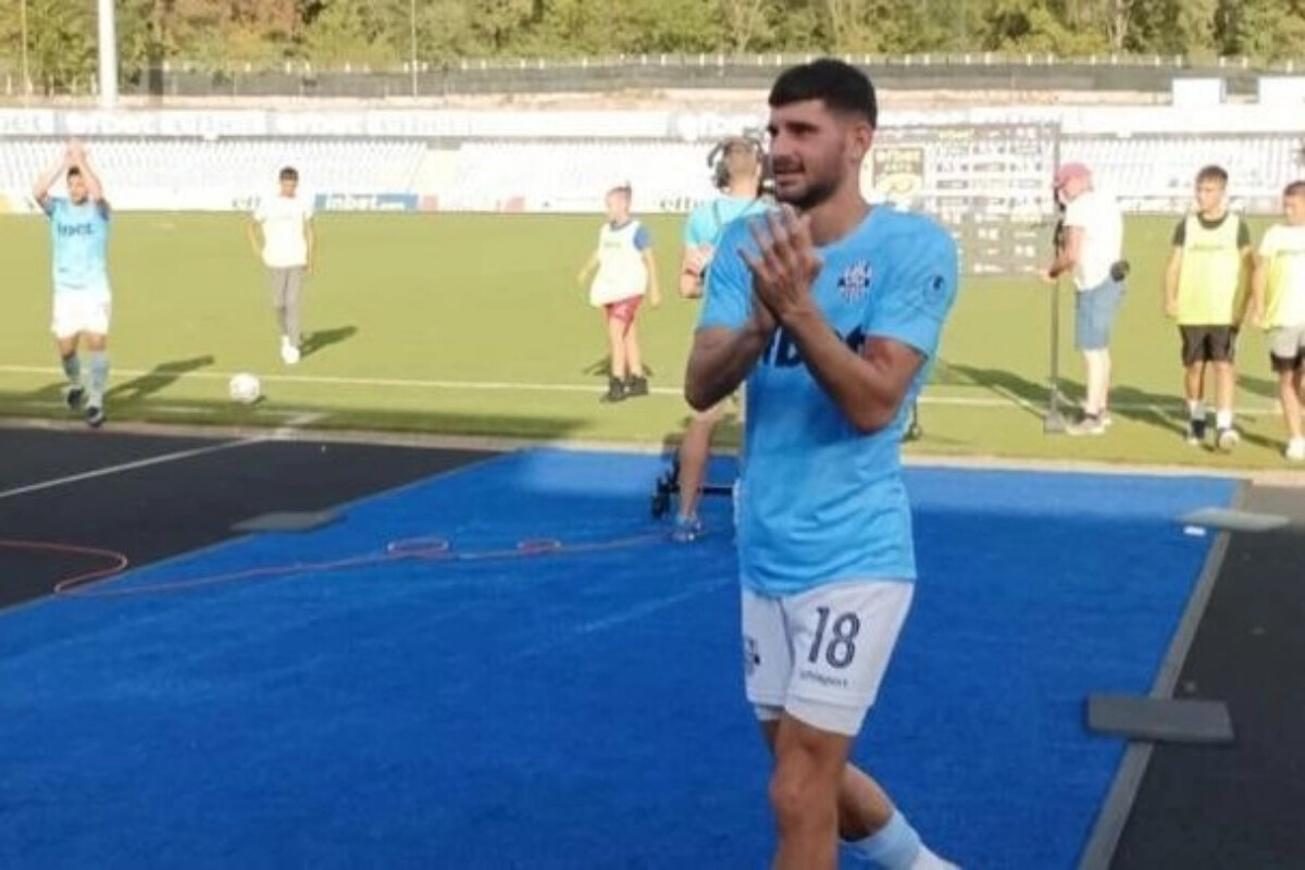 <p>Azərbaycan millisinin müdafiəçisi Bolqarıstan&nbsp;çempionatında iki qol vurub</p>