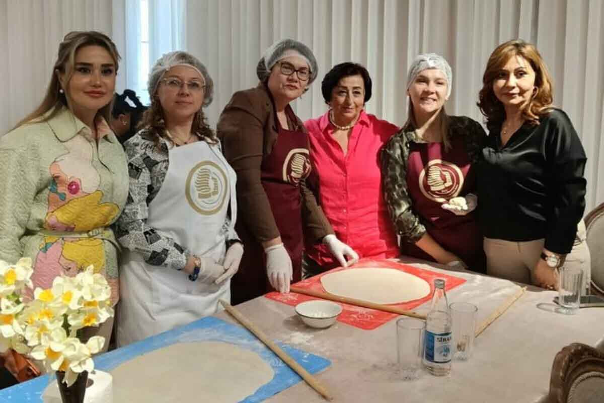 <p>Ольга Пиневич, супруга посла Болгарии, приняла&nbsp;участие в уникальном мероприятии с представителями посольства</p>