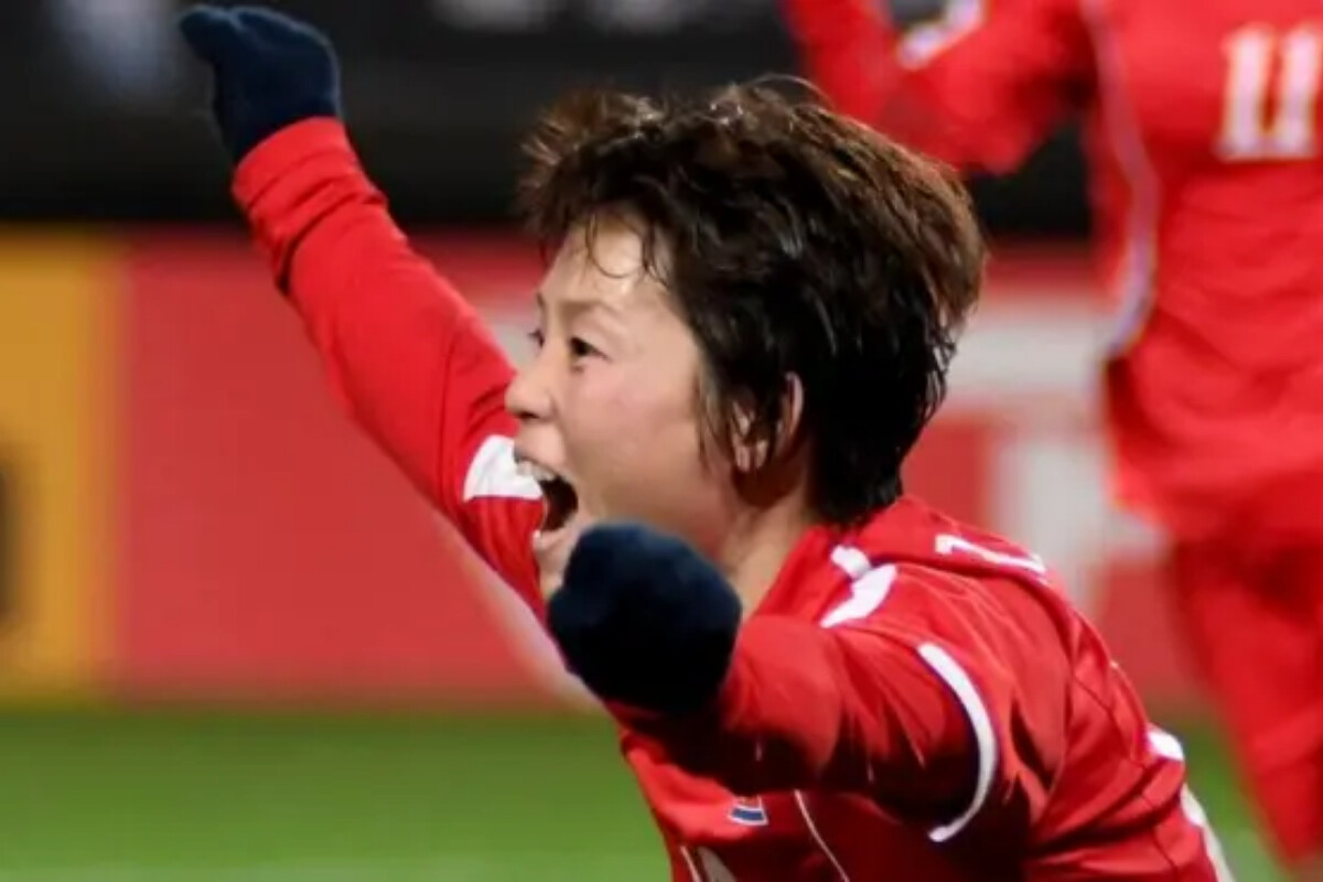 <p>Cənubi Koreya Şimali Koreyalı qadın futbolçuların ölkəyə girişinə icazə verib</p>