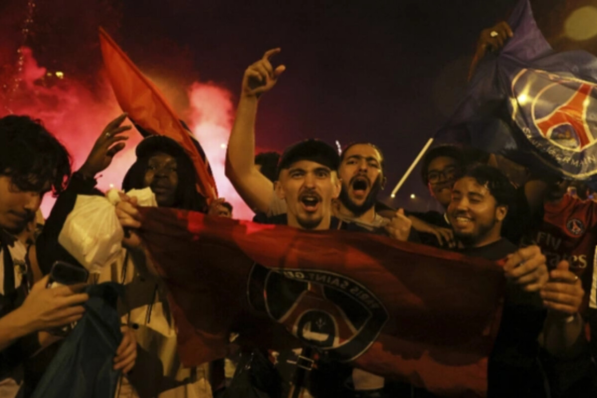 <p>PSJ-nin qələbəsindən sonra baş verən&nbsp;iğtişaşlar zamanı bir yeniyetmə gözünü itirib</p>