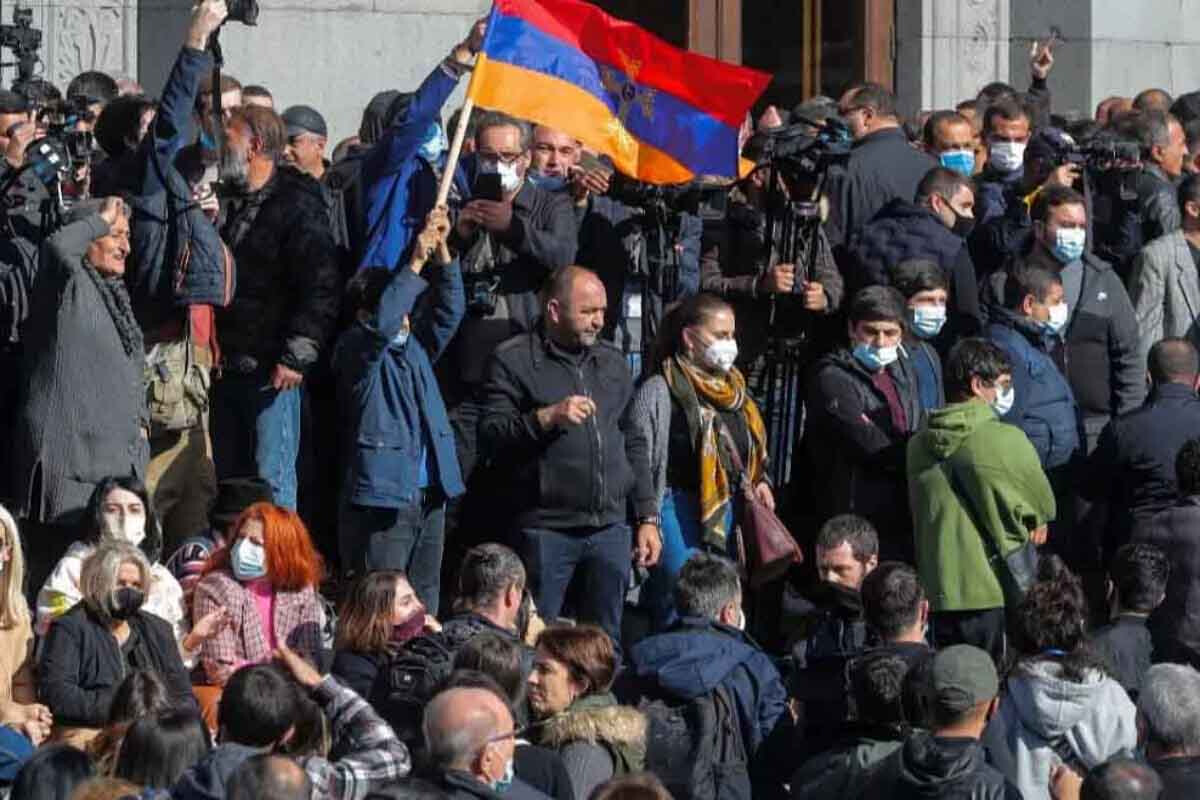 <p>Ermənistanda müxalifət üzvlərinin həbsləri davam edir</p>
