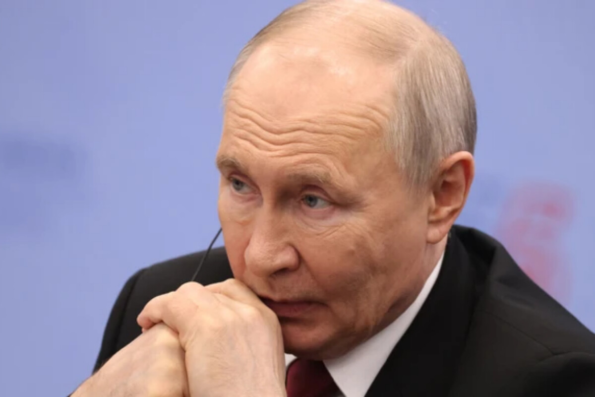 <p>Putin Rusiyanın İstanbul razılaşmaları əsasında&nbsp;Ukrayna ilə danışıqlara hazır olduğunu açıqlayıb</p>