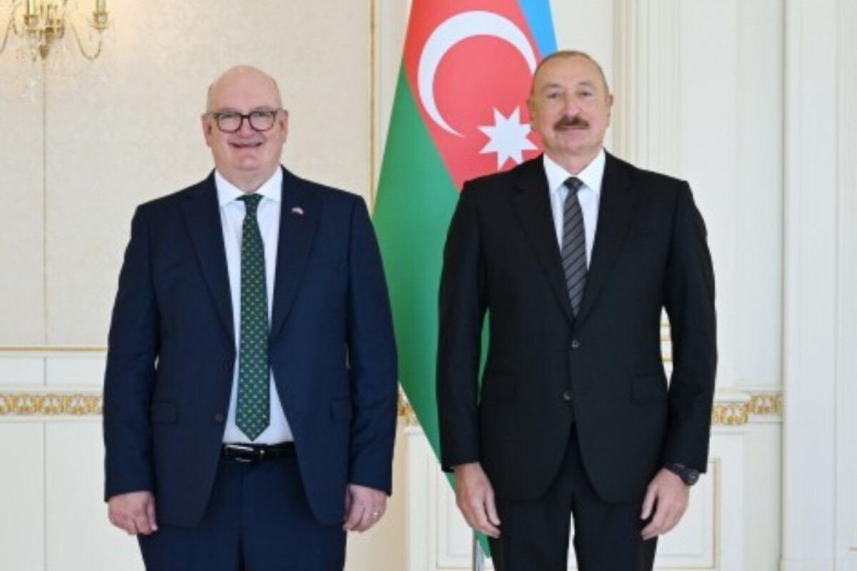 <p>İlham Əliyev Böyük Britaniyanın Azərbaycandakı&nbsp;yeni səfirini qəbul edib</p> 