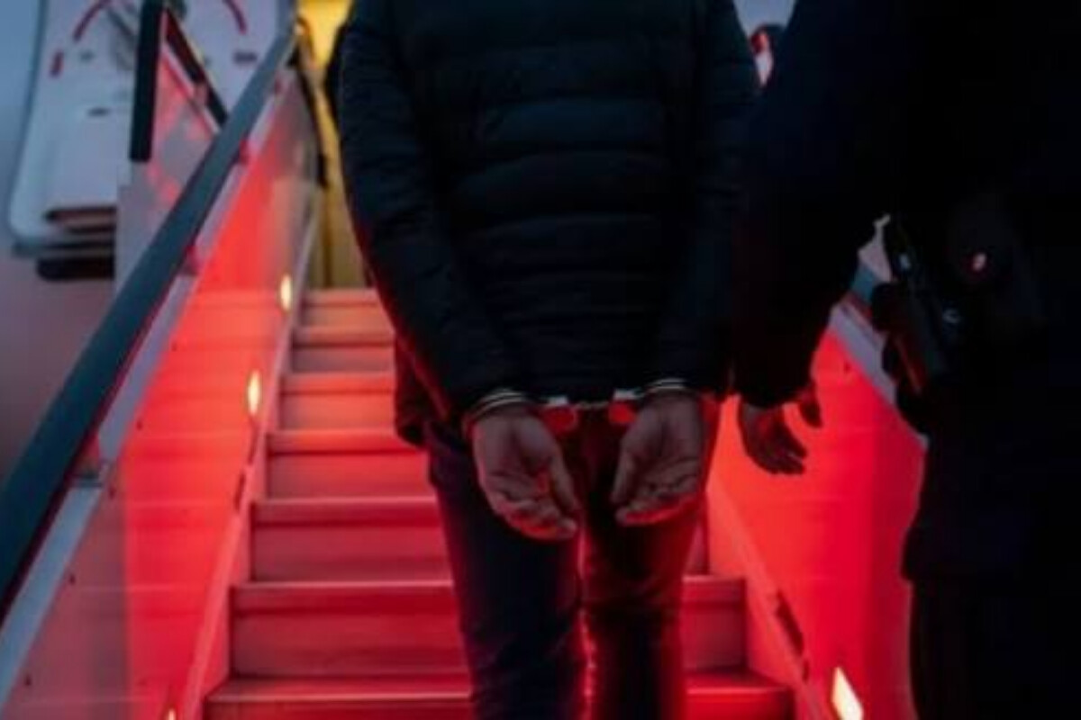 <p>Daha 2 nəfər Rusiyadan ölkəmizə ekstradisiya edildi</p>