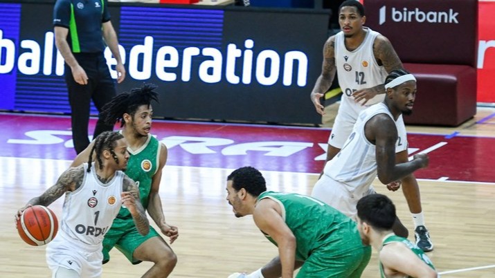 <p>ABL-da 7-ci tura yekun vurulub </p>