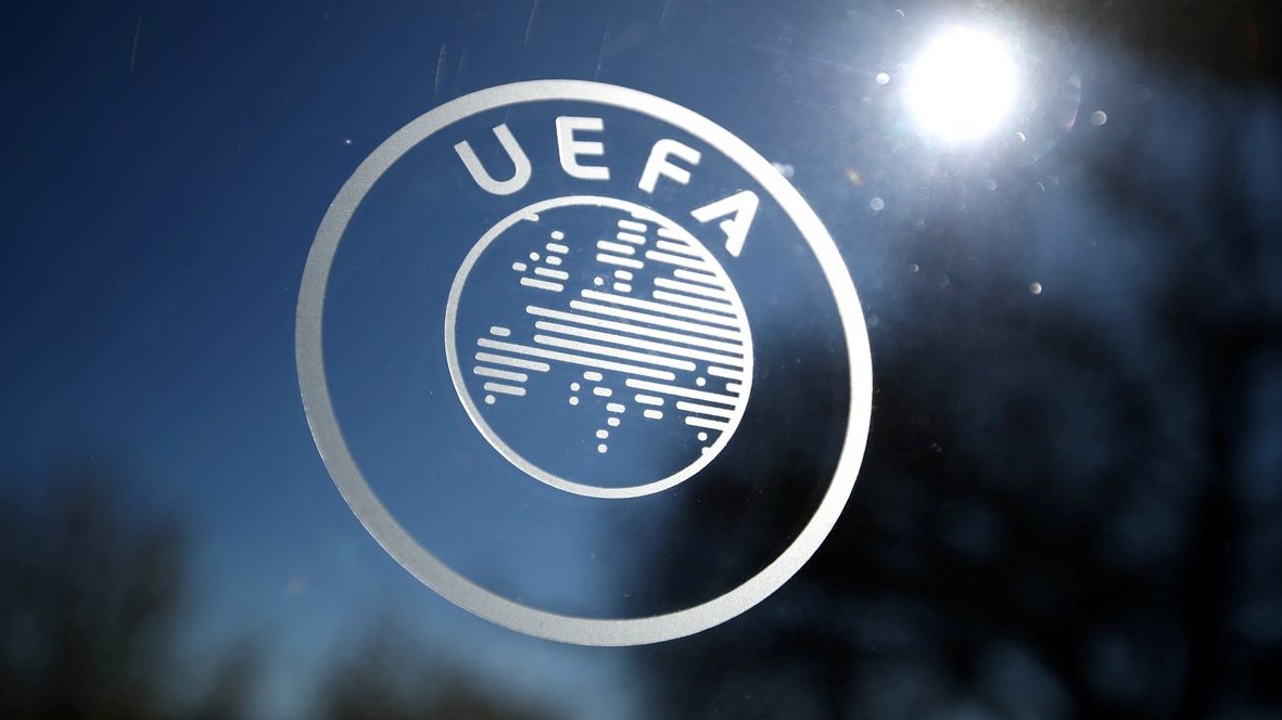 <p>Azərbaycan UEFA reytinqində öz mövqeyini qorudu</p>