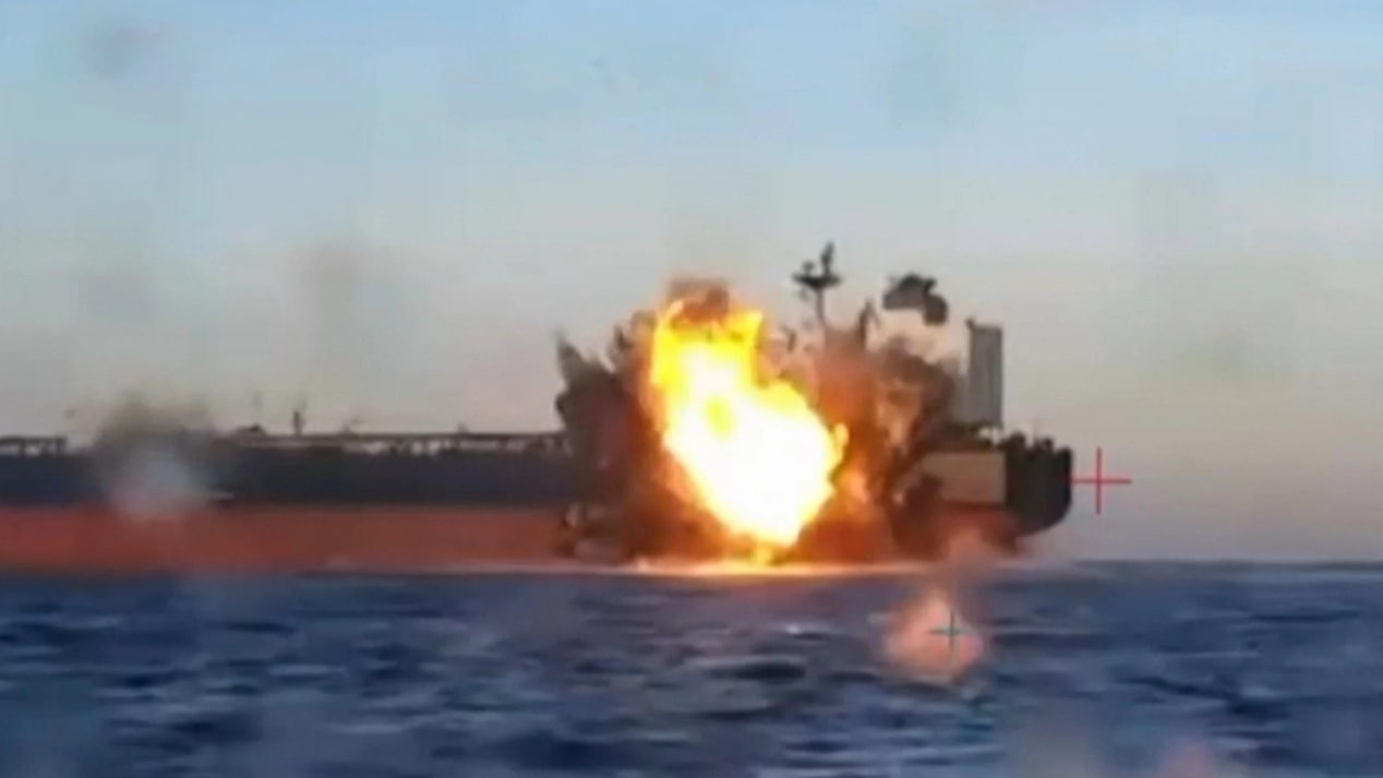 <p>Ukrayna Xüsusi Əməliyyət Qüvvələri Xəzərdə iki rus tankerini vurdu</p>