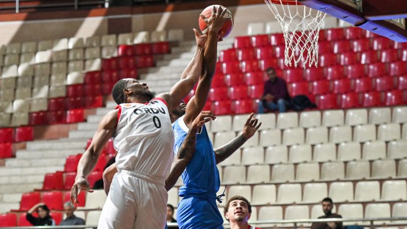 <p>"Ordu" və "NTD" turun oyunlarını qazandılar</p>