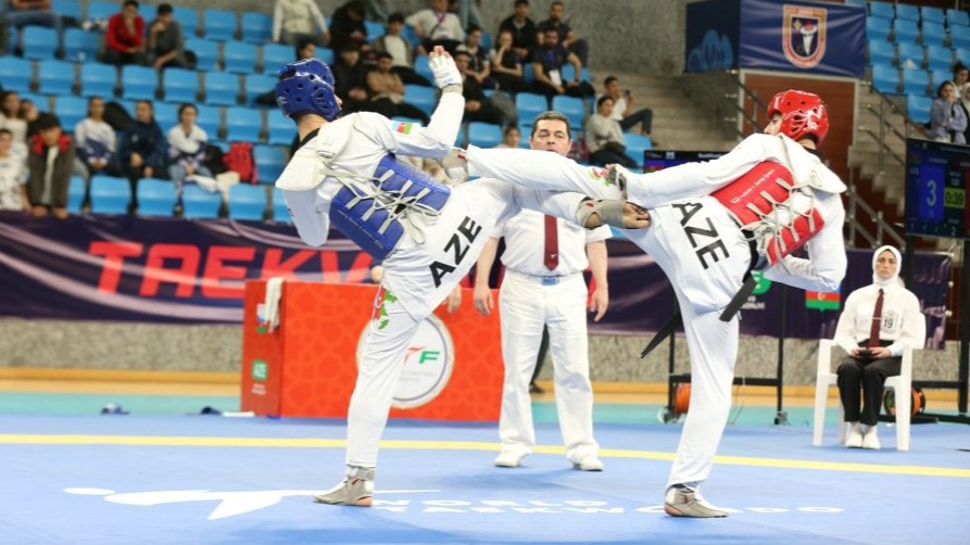 <p>Bakıda taekvondo üzrə Azərbaycan çempionatı start götürüb</p>