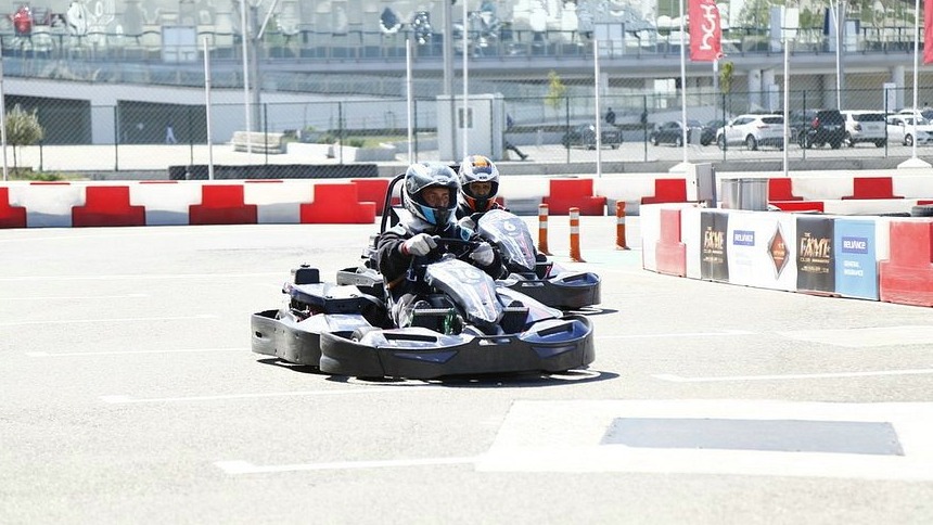 <p>Bakıda kartinq mərkəzində ölümcül qəza baş verib</p>