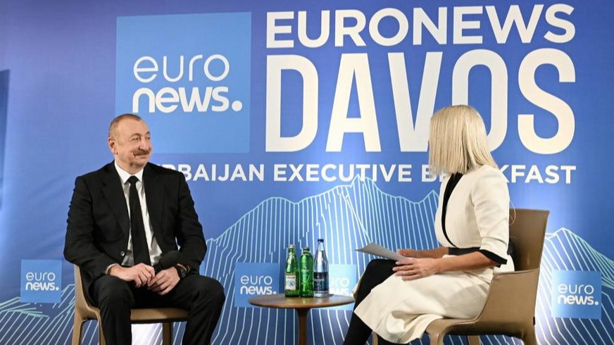 <p>İlham Əliyev Davosda &ldquo;Euronews&rdquo; televiziyasına&nbsp;müsahibə verib +FOTO=34</p> 