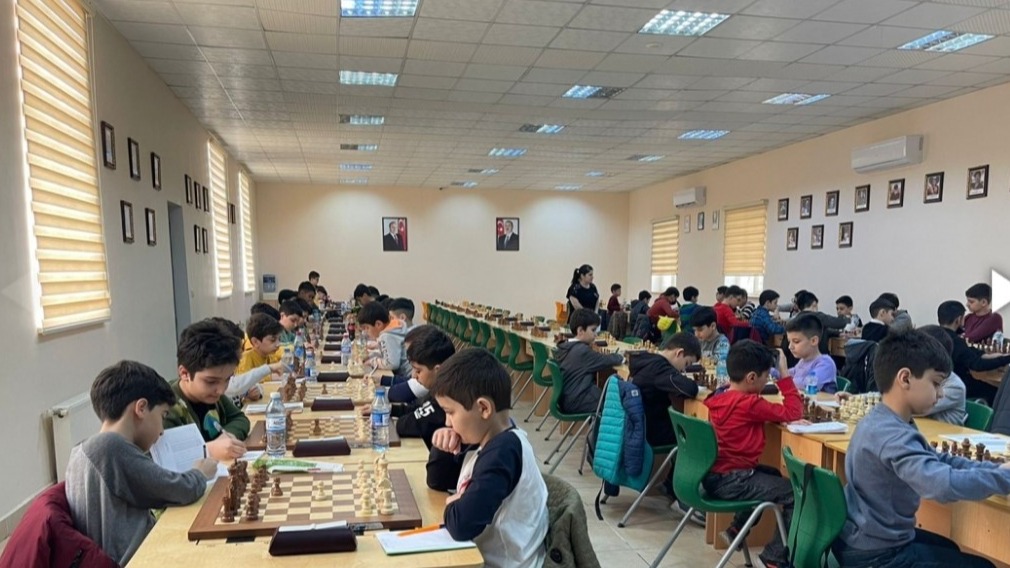 <p>Yeniyetmə şahmatçıların ölkə birinciliyinə seçmə yarışları başlayır</p>