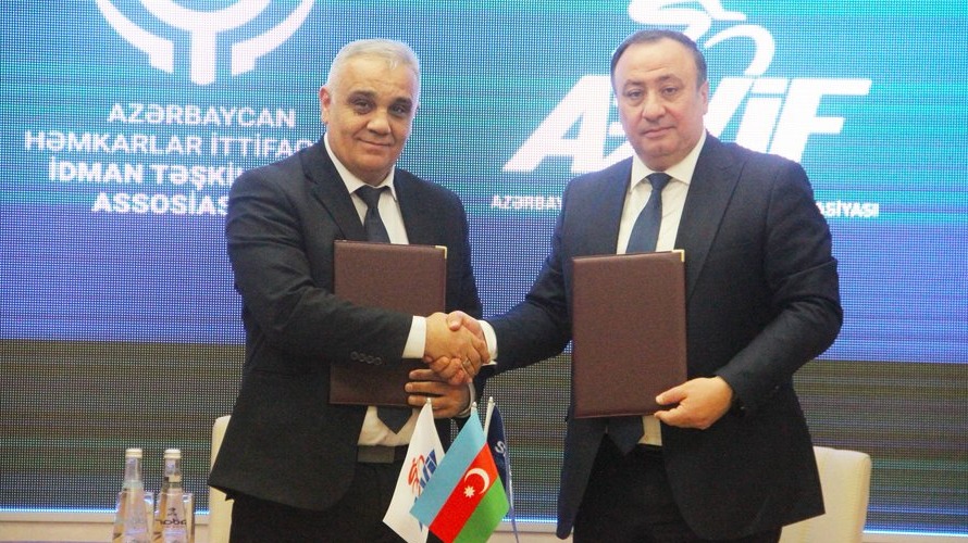 <p>AzVİF ilə AHİİTA arasında Memorandum imzalanıb</p>